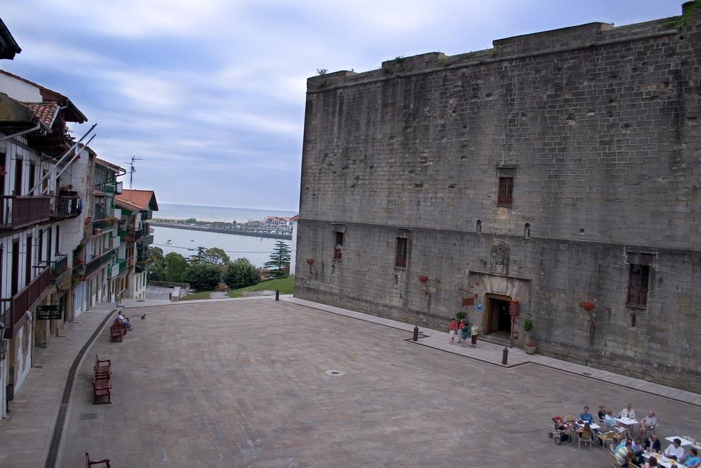 Hotel San Nikolas Sea Views Hondarribia Ngoại thất bức ảnh